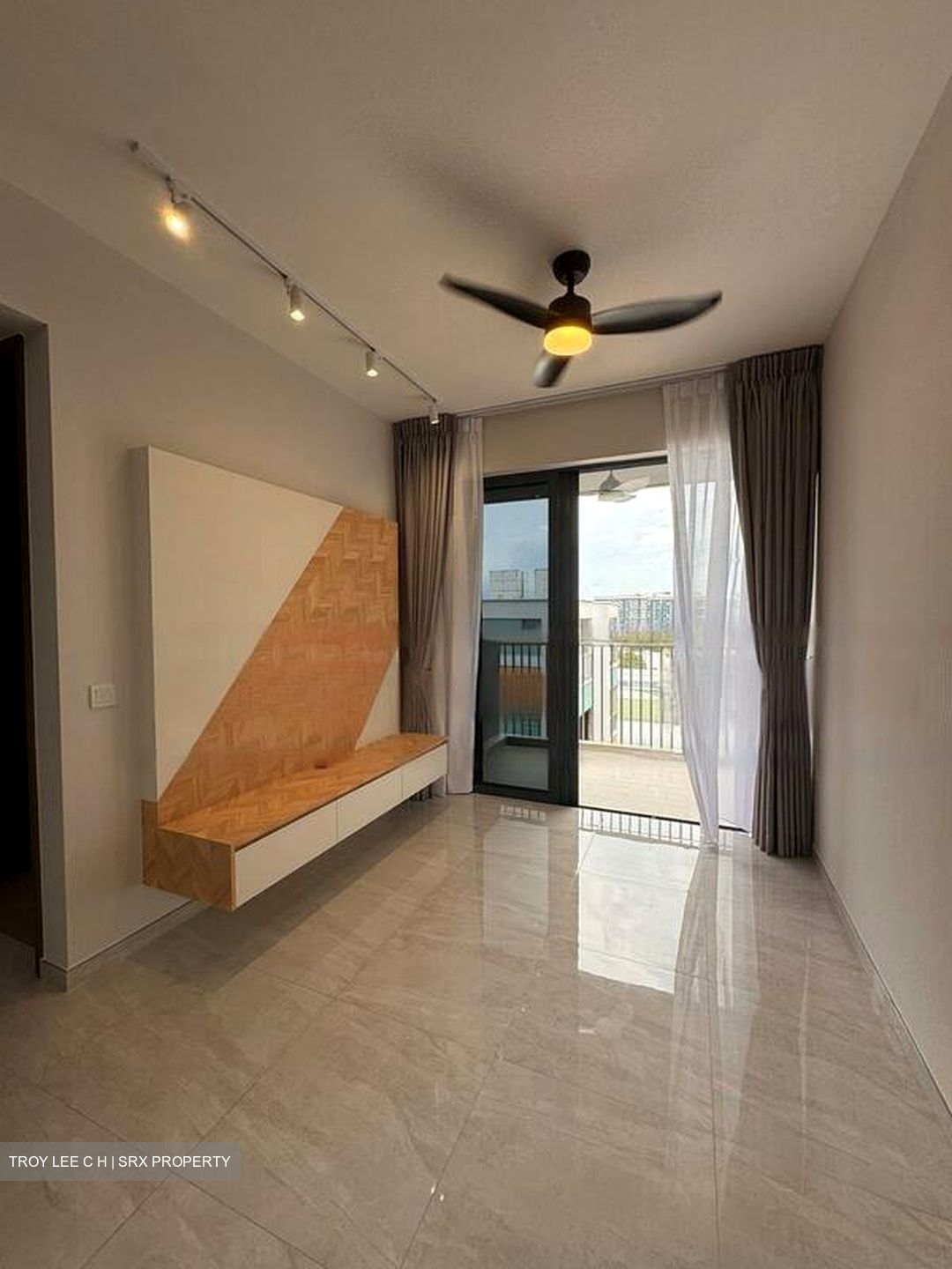 The Florence Residences (D19), Apartment #516735661